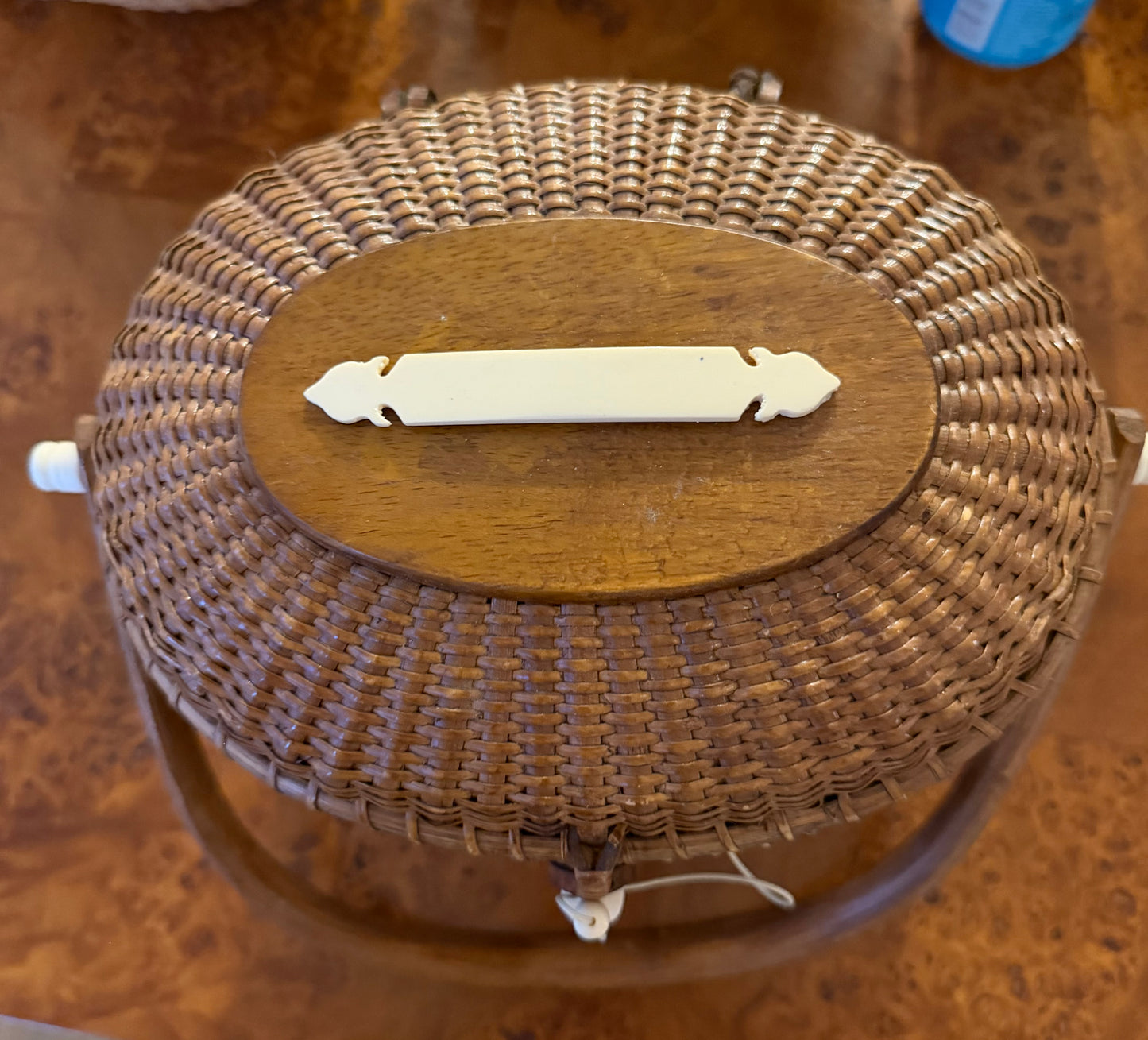 Large Oval Nantucket Basket